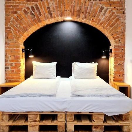 Citynest Apartments คราคูฟ ภายนอก รูปภาพ