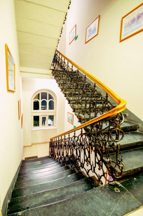 Citynest Apartments คราคูฟ ภายนอก รูปภาพ